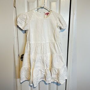 White Juniors/Womens Dress